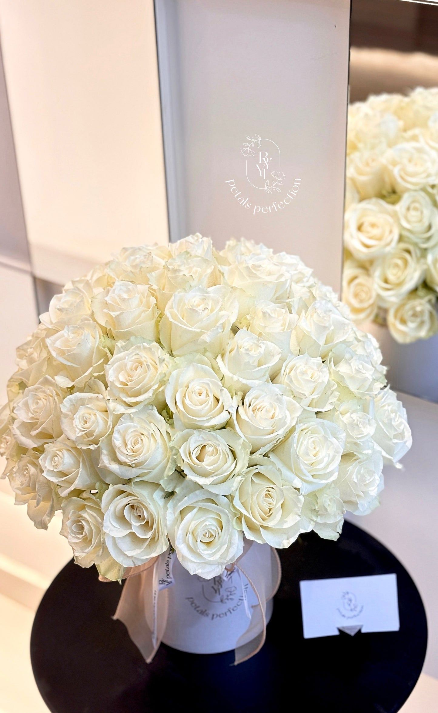 Kenya White Roses Box Large Size