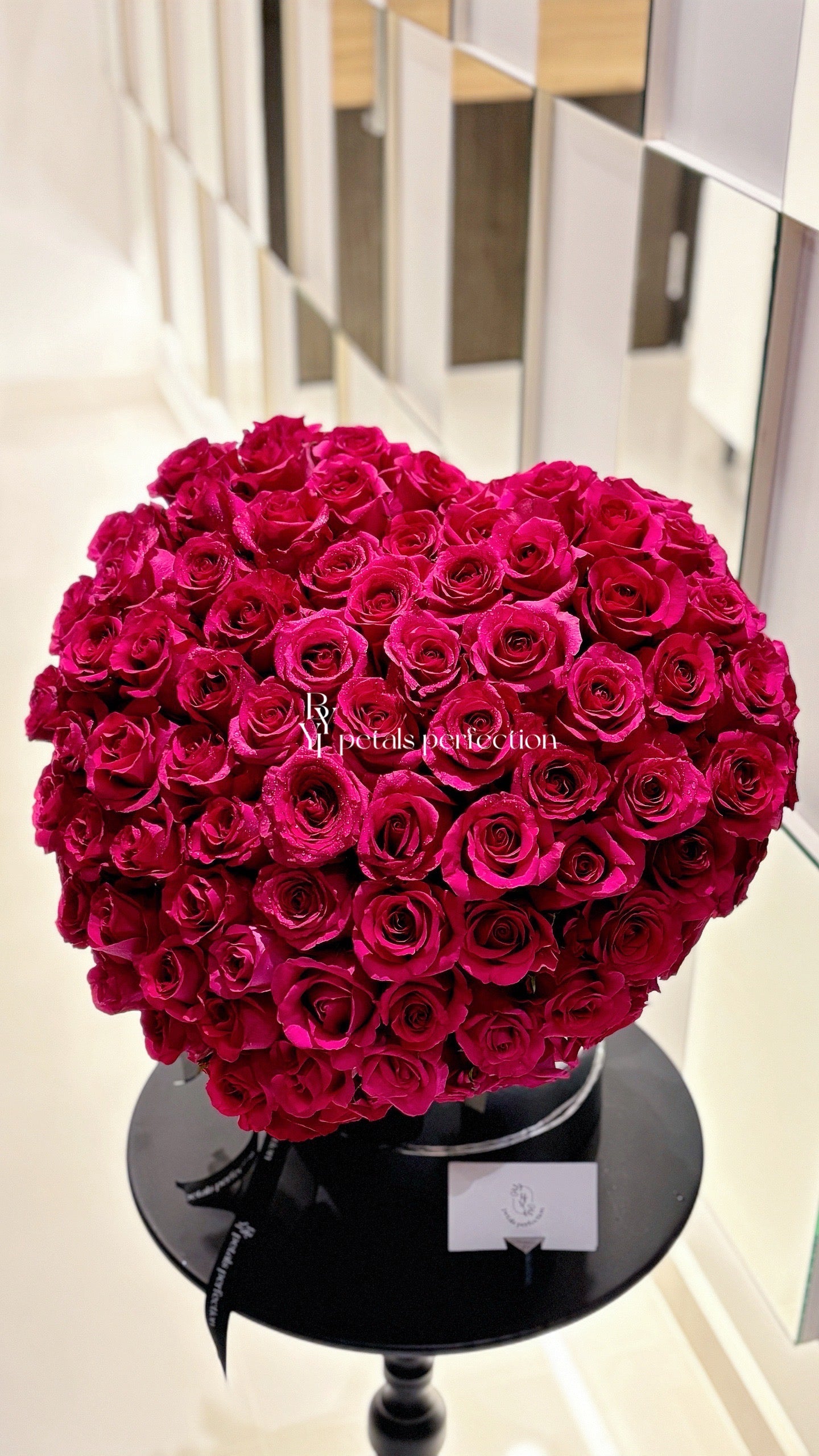 99 stk Kenya Premium Roses Crush  3D Love Heart Shaped